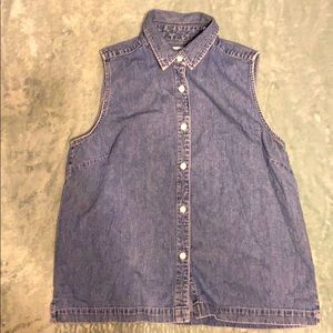 Marsh Landing Petite sleeveless denim top